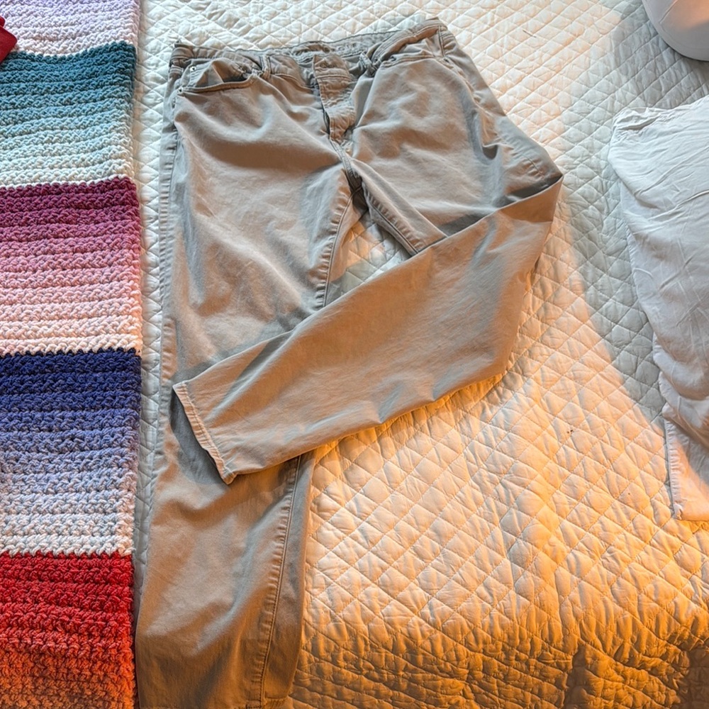 American Eagle Outfitters Gray Chinos